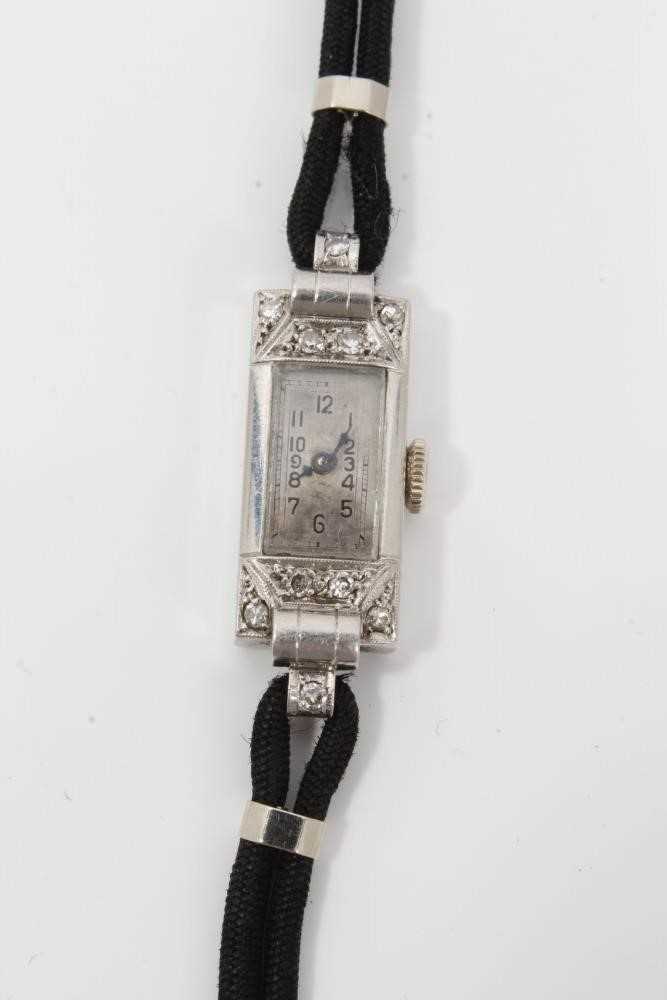 Lot 150 - 1920s platinum and diamond set cocktail watch