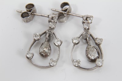 Lot 152 - Pair Edwardian diamond set pendant drop earrings