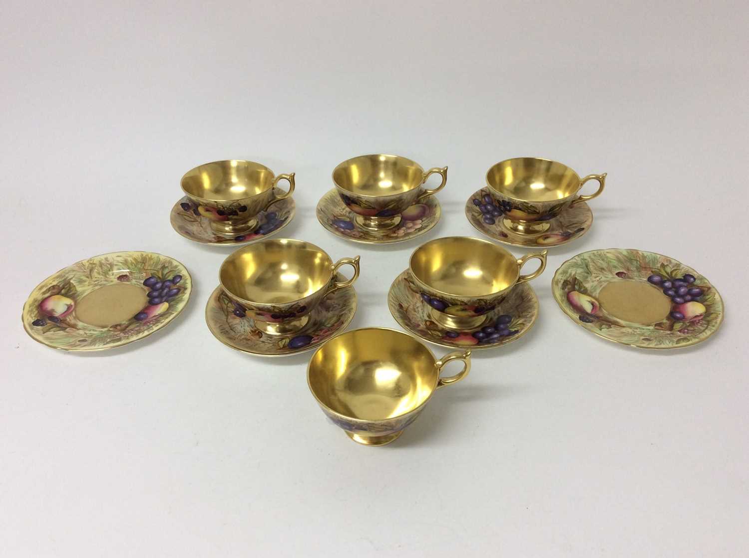 Lot 626 - Aynsley Orchard Gold tea wares, including six cups, five saucers and two side plates