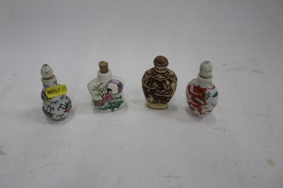 Lot 2005 - Group of four Chinese Snuff bottles (4)