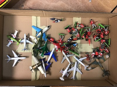 Lot 1580 - Die cast selection of boxed Britain's Vehicles plus unboxed Matchbox, Corgi and Dinky models.  Britain's Deetail model soldiers and unboxed die cast aeroplanes.