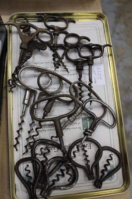 Lot 2017 - Extensive collection of old corkscrews, bottle openers, penknives and related items