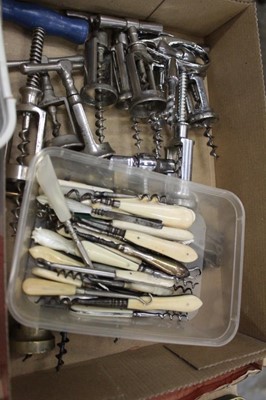 Lot 2017 - Extensive collection of old corkscrews, bottle openers, penknives and related items