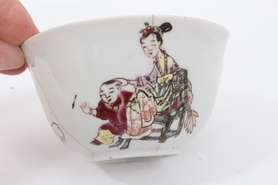 Lot 27 - 18th century Chinese export porcelain tea wares, including a finely painted figural cup, a floral painted cup, an enamelled tea bowl and saucer, and seven tea bowls with various patterns, including...