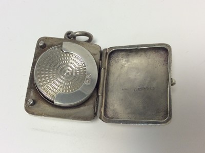 Lot 170 - Victorian silver sovereign holder of cushion form (Chester 1886), together with an Edwardian silver stamp holder in the form of an envelope (Chester 1912