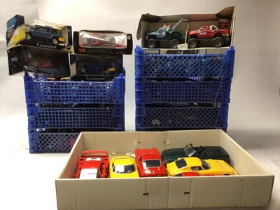 Lot 1600 - Diecast & Tinplate large selection of boxed and unboxed models including Burago, Brookfield, Ford Motor Co, ERTL & others