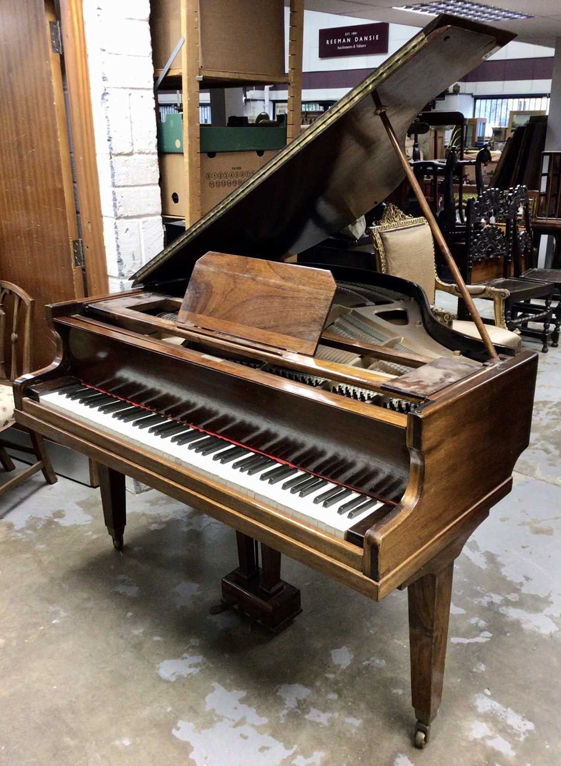 Baby Grand din mahon de la începutul secolului XXBaby Grand din mahon de la începutul secolului XX  