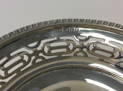 Lot 162 - George V silver bonbon dish with pierced decoration and gadrooned border, raised on pedestal foot, (Sheffield 1920