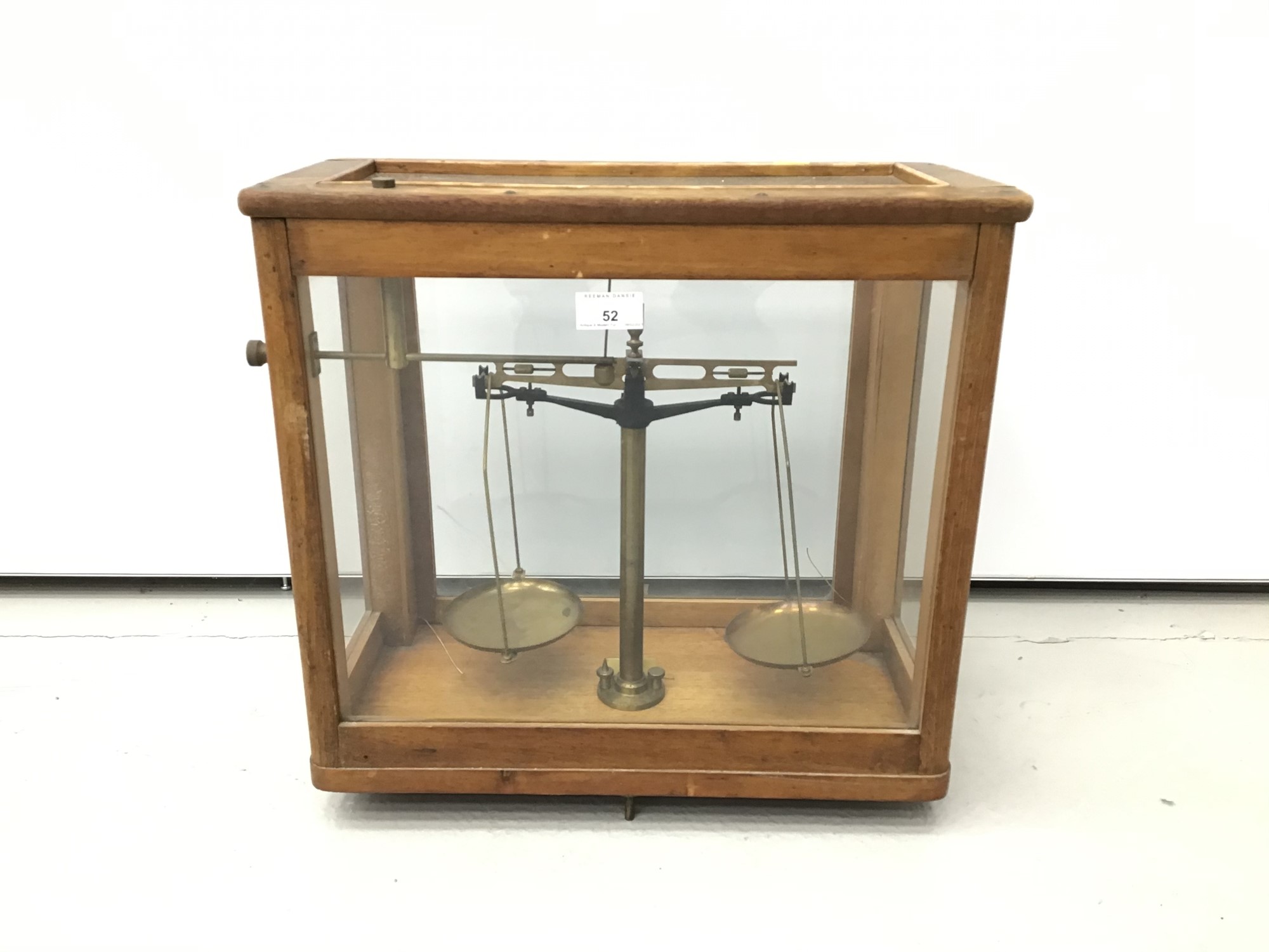 Lot 52 Antique chemists balance scales