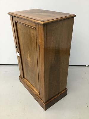 Lot 53 - Edwardian walnut dwarf cabinet, together with a pair of mahogany hanging shelves