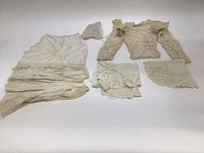 Lot 1927 - Selection of antique and later lace and embroidered items including a child's tamboured net lace apron and lace dress front