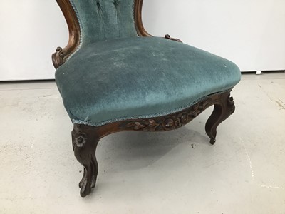Lot 81 - Mid Victorian rosewood upholstered spoon back chair