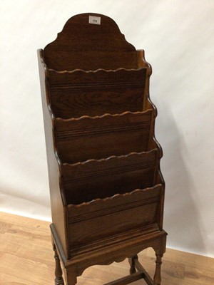 Lot 179 - Floor standing oak magazine stand or canterbury