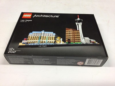 LEGO 21047 Las Vegas Instructions, Architecture