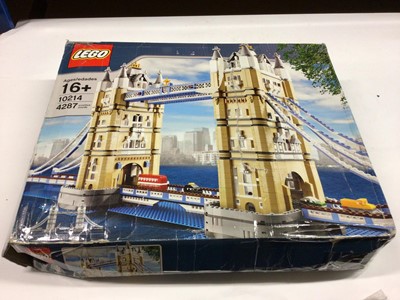 Lot 36 - Lego Buildings 10214 Tower Bridge, 10218 Pet Shop, with instructions, Boxed