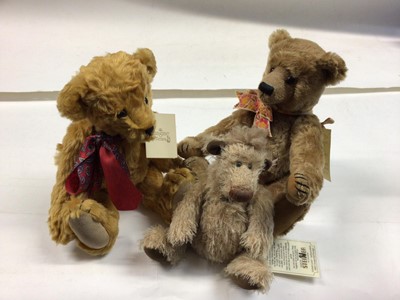 Lot 107 - Teddy Bears - Modern designers and artist bears. Makers include Barton Bears,Steiner, Albion Bears, Appletree Bears, stripped pink and golden mohair Clarence by Kathleen Ann Holian, Bluebell Bears...