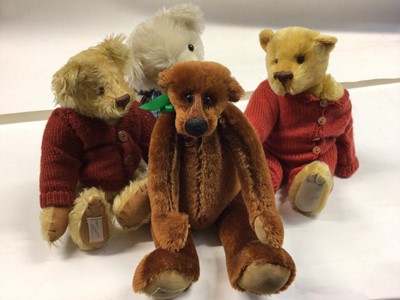 Lot 110 - Teddy Bears - Modern designers and artist bears. Selection of Deans Rag Book bears including Bilberry, Spruce, Corrigan Junior, Dean Freckleton etc. Limited edition some with swing tags.