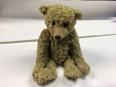 Lot 112 - Teddy Bears - Modern designers and artist bears. Four large bears, Winston by Mother Hubbard, Serena by Bear Bits, Jeremy by Atlantic Bears and Ken by Bears in the Peake. Limited editions with swin...