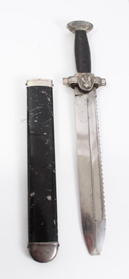 Lot 904 - Nazi Red Cross / DRK (Deutsches Rotes Kreuz) 1938 pattern Subordinate's dagger with nickel hilt with plastic grips and sawback blade - retaining much original polish, blade stamped - Ges. Geschutz,...