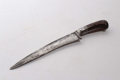 Lot 933 - Arab Jambia dagger in leather sheath, together with an Indo Persian Pesh-Kabz dagger (2)