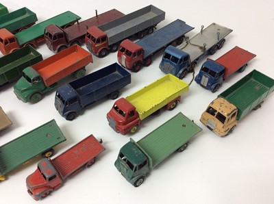 Lot 133 - Diecast unboxed selection of early Dinky lorries including Foden, Leyland, Guy and others (Qty)