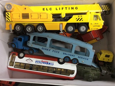 Lot 134 - Diecast unboxed selection, various manufacturers including Dinky, Corgi, Maisto etc