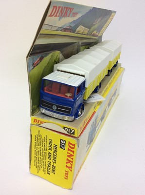 Lot 138 - Dinky Mercedes-Benz Truck and Trailer No. 917, boxed