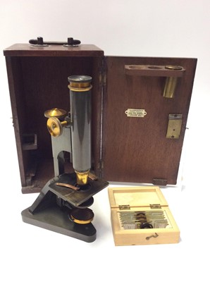 Lot 1090 - Good quality brass microscope by R&J Beck Ltd, London, numbered 20149 in mahogany box