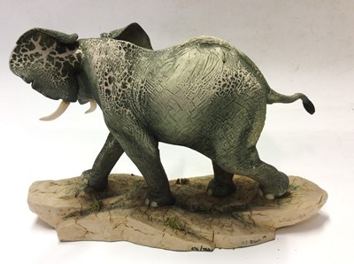 Lot 3 - Border Fine Arts limited edition model African Elephant, No. 474 of 750 by R T Roberts