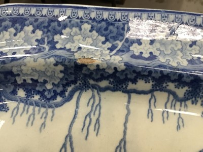 Lot 411 - 19th century Staffordshire blue and white meat dish