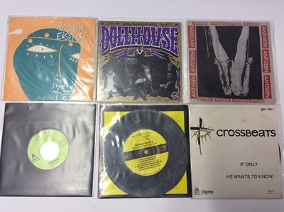 Lot 1042 - Approximately 50 single records including Depeche Mode, Prodigy, Jesus and Mary Chain, Purple Wizard, Antiseen, Soundgarden, The Deviants and Gashed - nearly all discs look unplayed