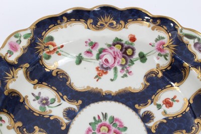 Lot 5 - Pair of Worcester dishes, c.1770