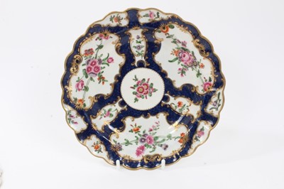 Lot 5 - Pair of Worcester dishes, c.1770