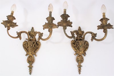 Lot 402 - Fine quality pair of Neo classical style wall lights