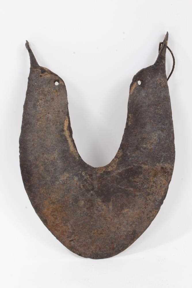 Lot 409 - Unusual wrought iron form, possibly a slave collar