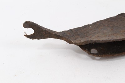 Lot 409 - Unusual wrought iron form, possibly a slave collar