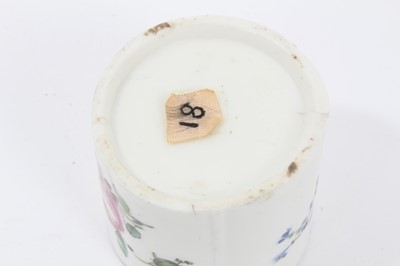 Lot 31 - Mennecy soft-paste porcelain pomade pot and cover, c.1760