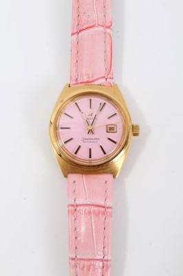 Lot 360 - Ladies Omega Seamaster Automatic wristwatch with pink dial with date aperture, gold and black baton hour markers and hands, in gold plated case on pink calfskin leather strap with Omega buckle, the...