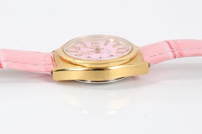 Lot 360 - Ladies Omega Seamaster Automatic wristwatch with pink dial with date aperture, gold and black baton hour markers and hands, in gold plated case on pink calfskin leather strap with Omega buckle, the...