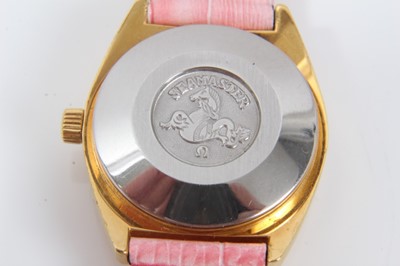 Lot 360 - Ladies Omega Seamaster Automatic wristwatch with pink dial with date aperture, gold and black baton hour markers and hands, in gold plated case on pink calfskin leather strap with Omega buckle, the...