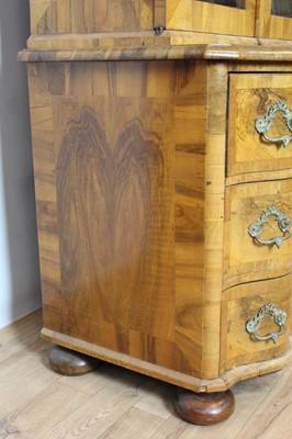 Lot 952 - Early 19th century Dutch walnut cabinet on chest