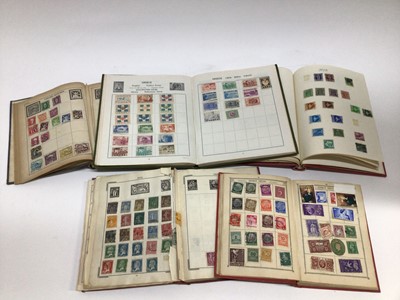 Lot 788 - Ten stamp albums world stamps