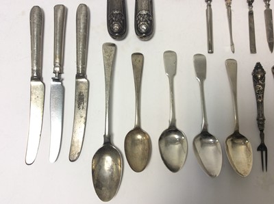 Lot 232 - Victorian silver butter knife with engraved decoration and mother of pearl handle, (Sheffield 1898), together with another Victorian silver butter knife (Birmingham 1899) and group of silver and wh...