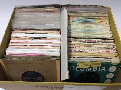 Lot 1071 - Approximately 150 single records including Jackie Wilson, Dionne Warwick, Chubby Checker, Richard Harris, The Peddlers, Johhny Cash, Manfred Mann, Ian Hunter, Mary Robbins, Del Shannon, Freddie Can...