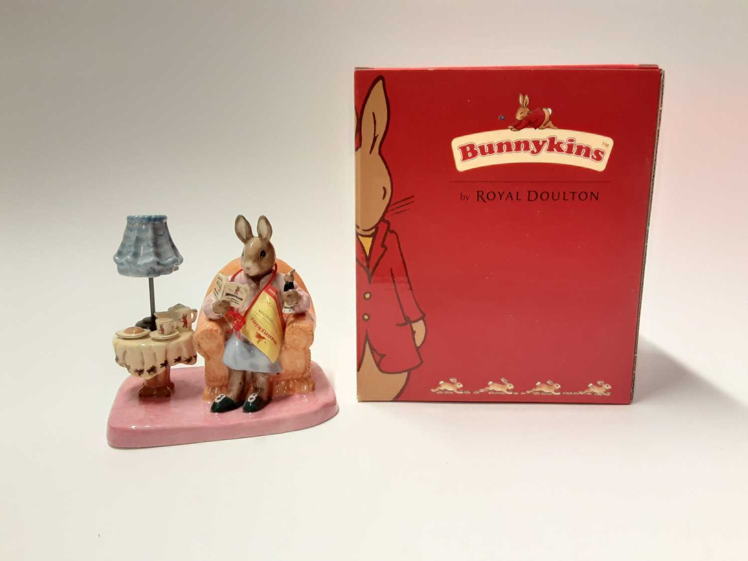 Lot 124 - Royal Doulton Bunnykins Mrs Collector DB335 Limited Edition 99/2500, boxed