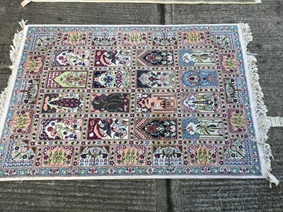 Lot 1019 - Modern Turkish rug