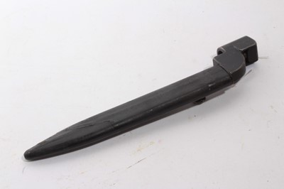 Lot 854 - American M8 Bayonet in scabbard with integral frog, together with a British No. 9 MK1 Knife Bayonet in scabbard (2)
