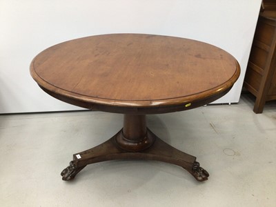 Lot 57 - Victorian mahogany circular tilt-top breakfast table