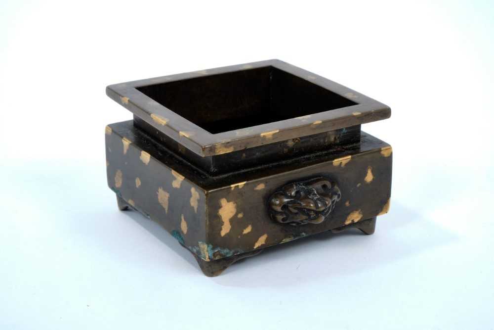 Lot 764 - Chinese bronze gilt splash censor