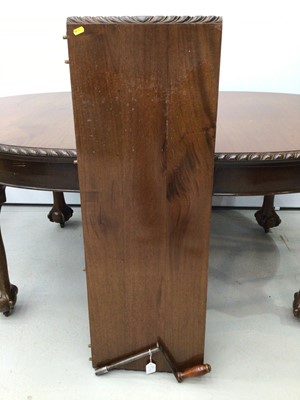 Lot 108 - 1920s mahogany extending dining table